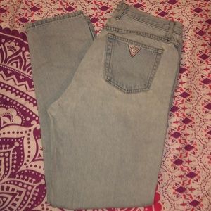 GUESS high waist mom jeans 🌹